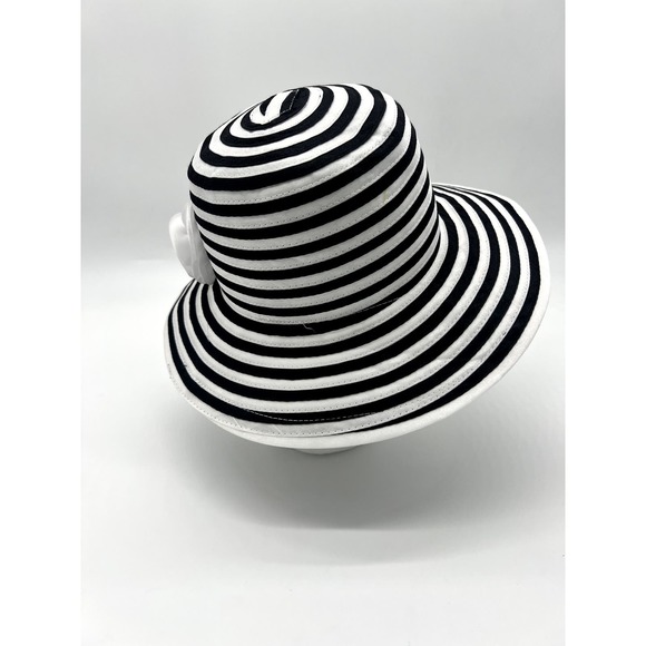 Hats and Caps Black White Floral Sun Hat - Picture 3 of 8